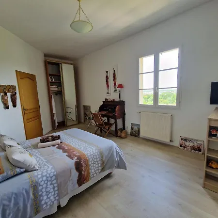 Ferienwohnung La Source De Bougival Exterior foto