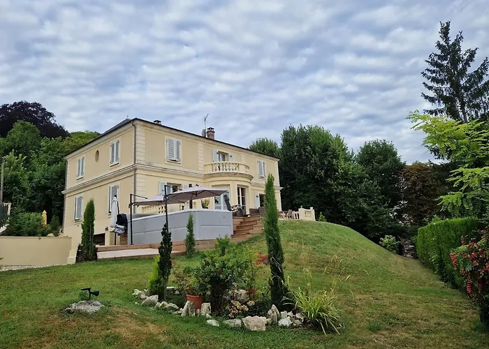 La Source De Bougival